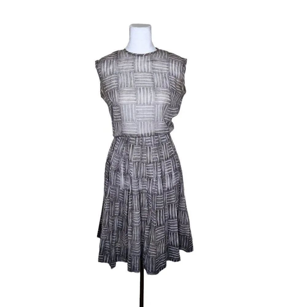Vintage 50s Sheer Fit & Flare Dress Womens Size S Gray Pleated Sleeveless Pinup
